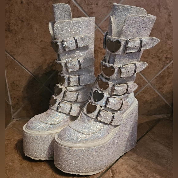 Demonia Shoes - Demonia Swing 230g